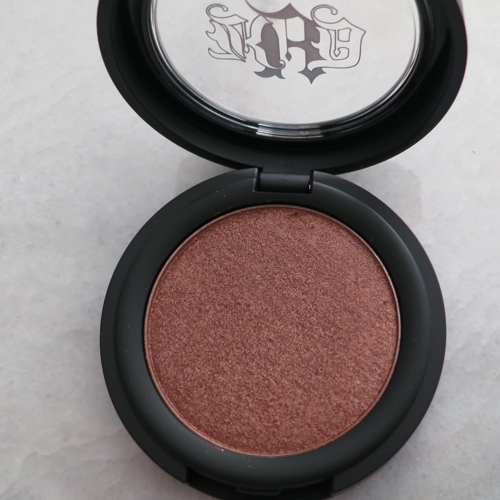 BNIB KVD Metal Crush Eyeshadow - Synergy
